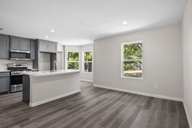 5512 Korth Street, Sansom Park, TX 76114