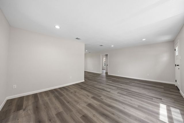 5512 Korth Street, Sansom Park, TX 76114
