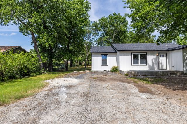 5512 Korth Street, Sansom Park, TX 76114