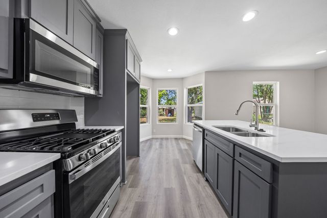 5512 Korth Street, Sansom Park, TX 76114