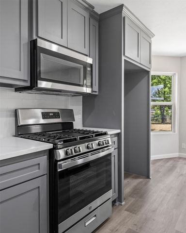 5512 Korth Street, Sansom Park, TX 76114
