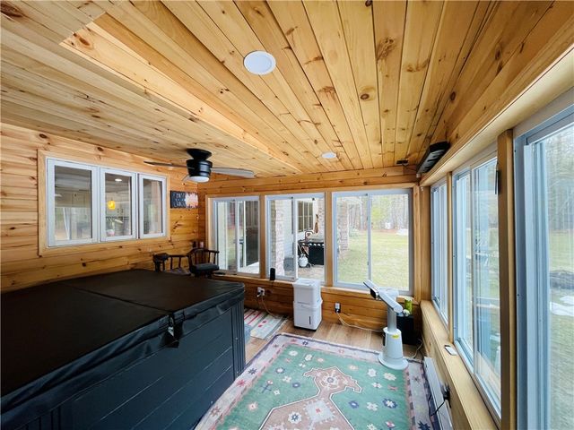 290 Mile Road, Coventry, RI 02816