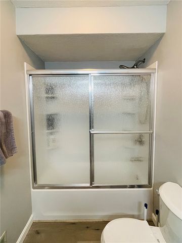 290 Mile Road, Coventry, RI 02816