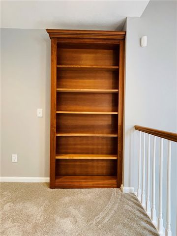 290 Mile Road, Coventry, RI 02816