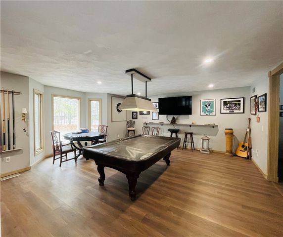 290 Mile Road, Coventry, RI 02816