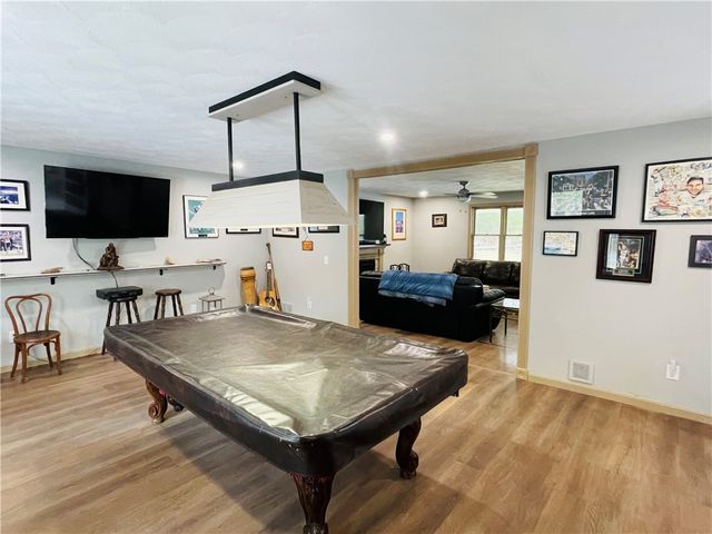 290 Mile Road, Coventry, RI 02816