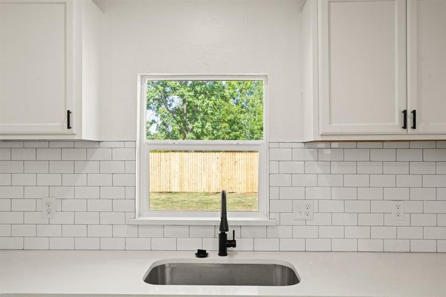 4111 S Oklahoma Avenue, Oklahoma City, OK 73129