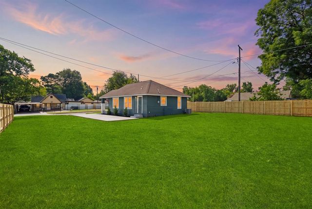 4111 S Oklahoma Avenue, Oklahoma City, OK 73129