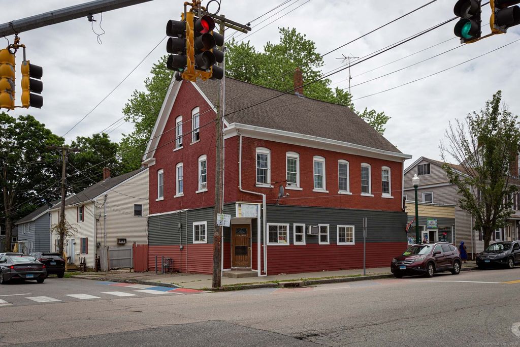 287 Central Avenue, Norwich, CT 06360