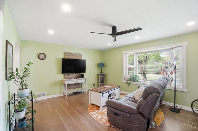 5827 Lake Road, Salem Twp, OH 45152