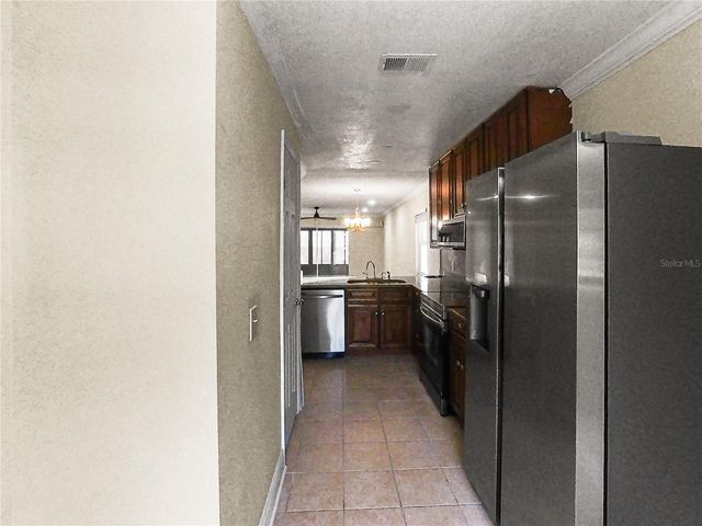 8341 PADDLEWHEEL STREET, Tampa, FL 33637