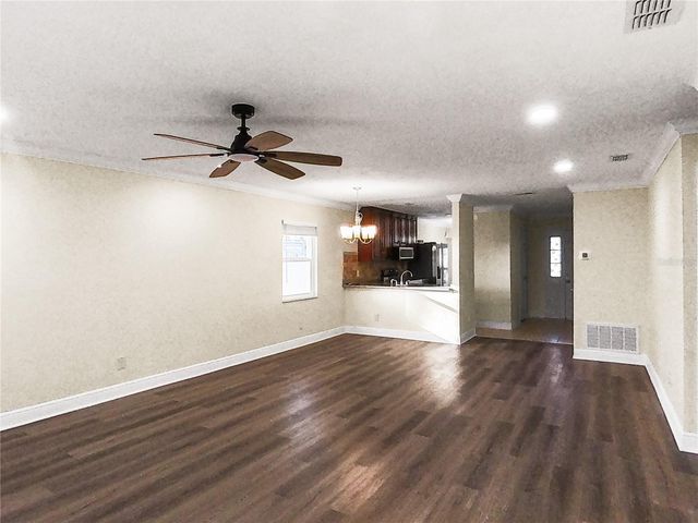 8341 PADDLEWHEEL STREET, Tampa, FL 33637