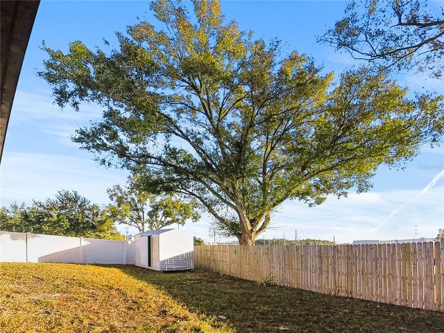 8341 PADDLEWHEEL STREET, Tampa, FL 33637