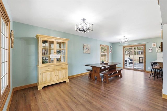 3238 Hawthorne LANE, Hartford, WI 53027