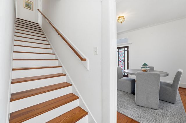 1902 Driscoll Street, Houston, TX 77019