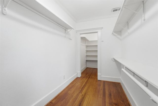 1902 Driscoll Street, Houston, TX 77019