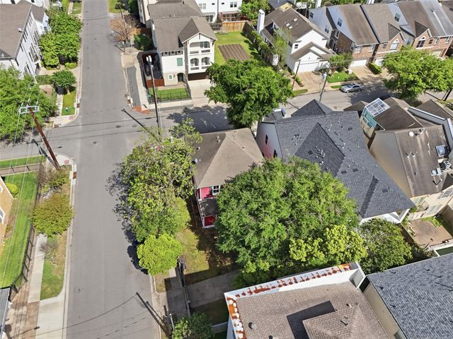 1902 Driscoll Street, Houston, TX 77019