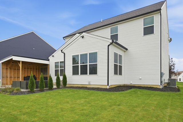 8908 Philmont Curve Drive, Blacklick, OH 43004