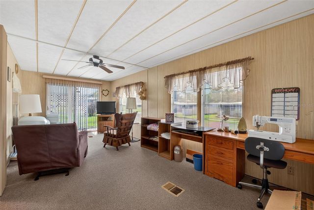 39213 FLORA AVENUE, Zephyrhills, FL 33542