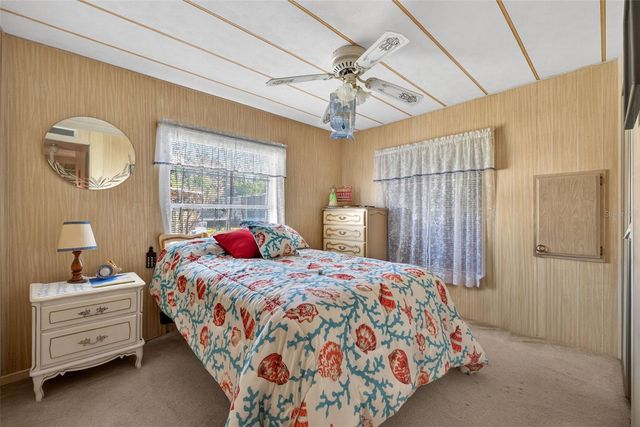 39213 FLORA AVENUE, Zephyrhills, FL 33542