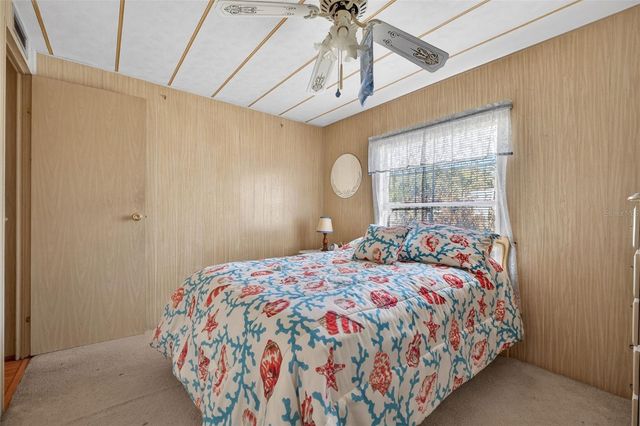 39213 FLORA AVENUE, Zephyrhills, FL 33542