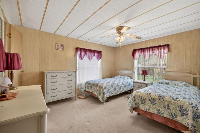 39213 FLORA AVENUE, Zephyrhills, FL 33542