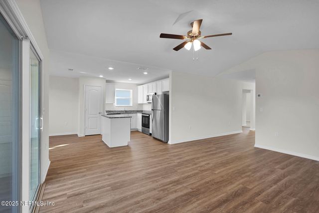 37311 WHISPER Way, Hilliard, FL 32046