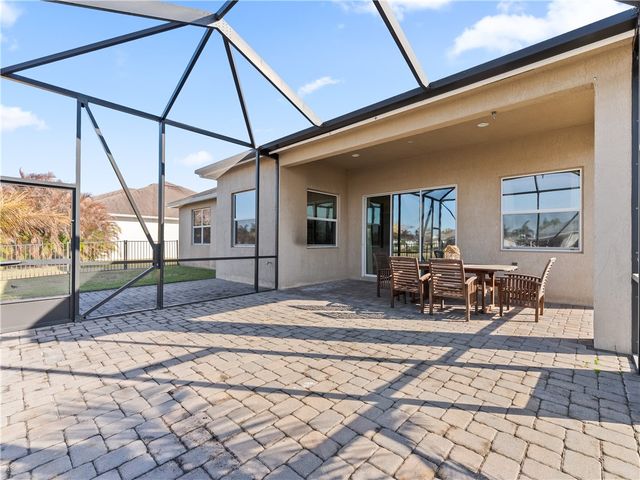 765 Fortunella Circle SW, Vero Beach, FL 32968