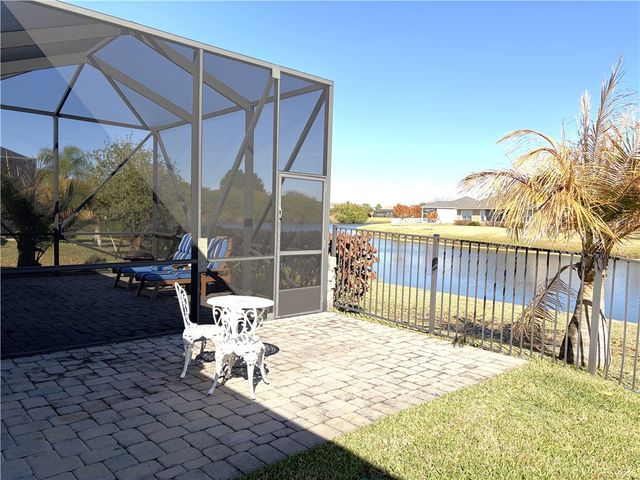 765 Fortunella Circle SW, Vero Beach, FL 32968