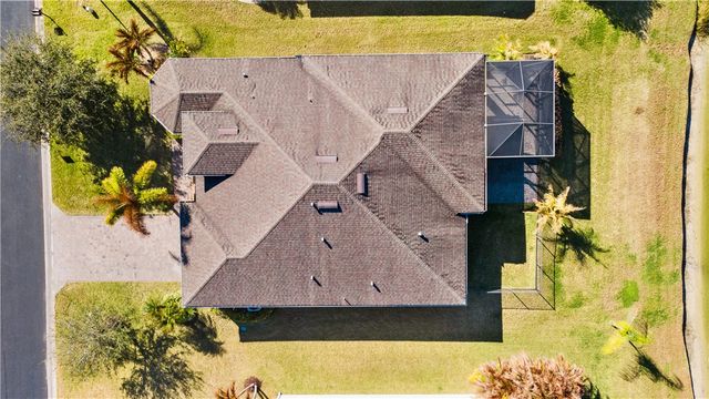 765 Fortunella Circle SW, Vero Beach, FL 32968