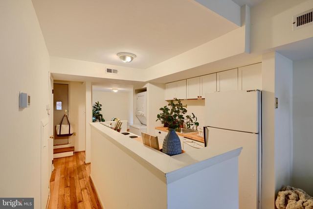 3 HAMBURG ST E, Baltimore, MD 21230