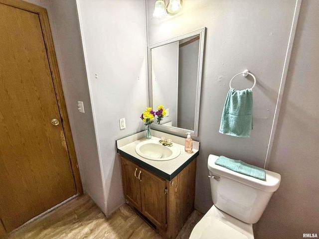 200 MADISON Street, Carterville, IL 62918