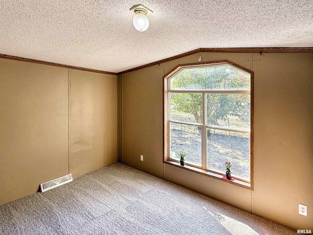 200 MADISON Street, Carterville, IL 62918