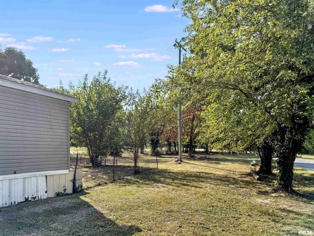 200 MADISON Street, Carterville, IL 62918