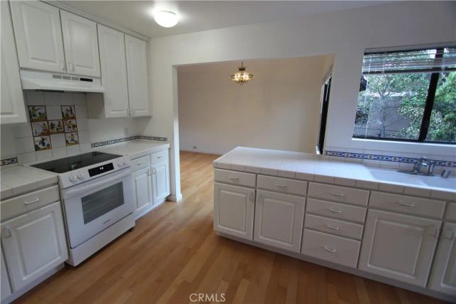 672 Serrano Drive 2, San Luis Obispo, CA 93405