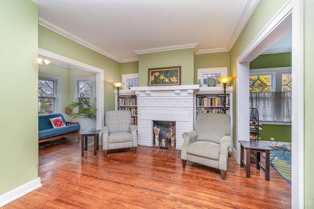 3954 Glencross Avenue, Cincinnati, OH 45217