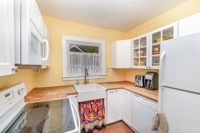 3954 Glencross Avenue, Cincinnati, OH 45217