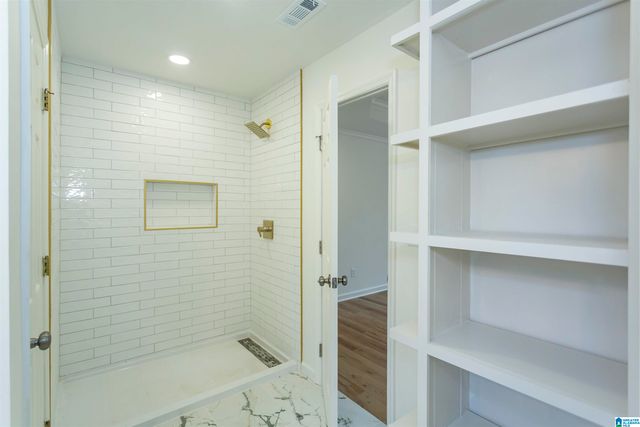 2939 GLEN GATE DRIVE, Helena, AL 35022