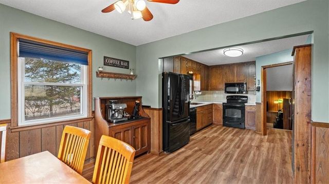 1015 Mount Calvary Road, Lansing, KS 66043