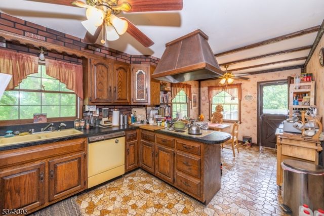 992 Stillwater Rd, Stillwater Twp., NJ 07860