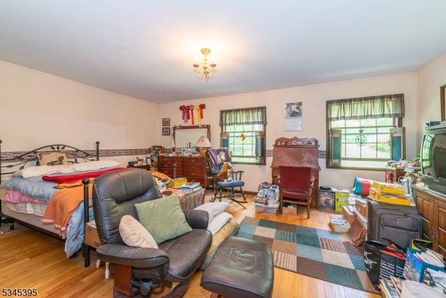 992 Stillwater Rd, Stillwater Twp., NJ 07860