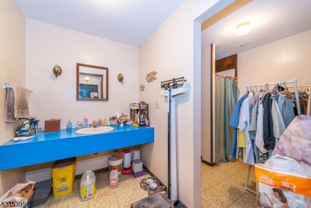 992 Stillwater Rd, Stillwater Twp., NJ 07860