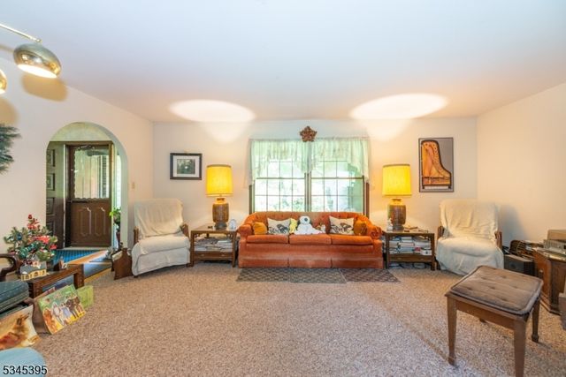 992 Stillwater Rd, Stillwater Twp., NJ 07860