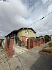 9714 Cherry St, Oakland, CA 94603