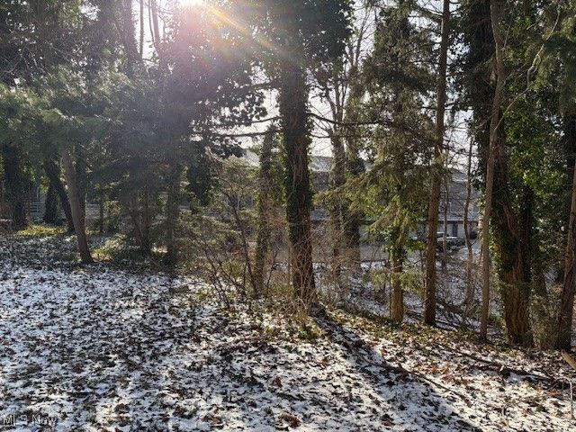 1700 Karg Drive, Akron, OH 44313