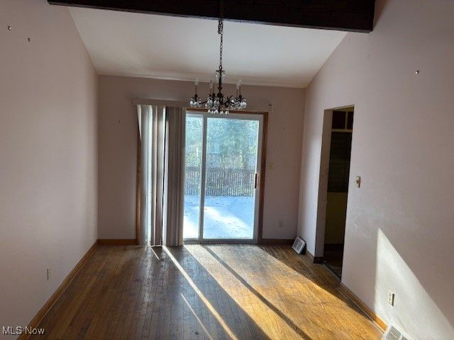 1700 Karg Drive, Akron, OH 44313