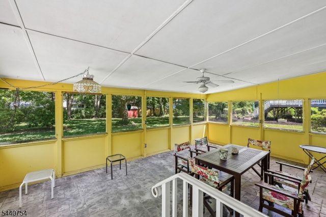 5 Dogwood Ct, East Brunswick Twp., NJ 08816