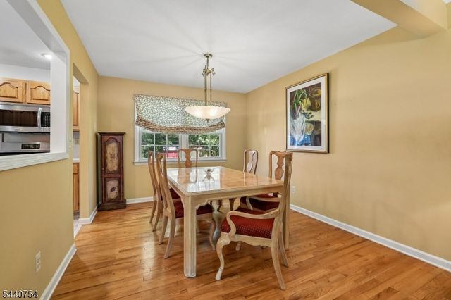 5 Dogwood Ct, East Brunswick Twp., NJ 08816