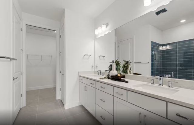 4352 Santa Maria Circle ASCENT 254, Vero Beach, FL 32967