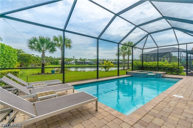 6727 Pennyroyal DR, Naples, FL 34114
